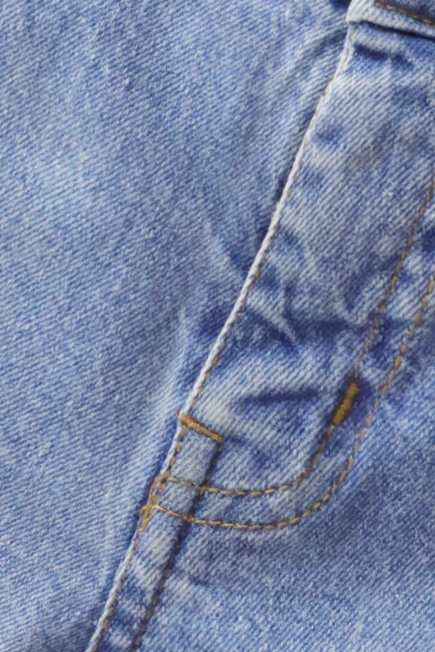 Boys Chill Cargo Knee-Length Shorts