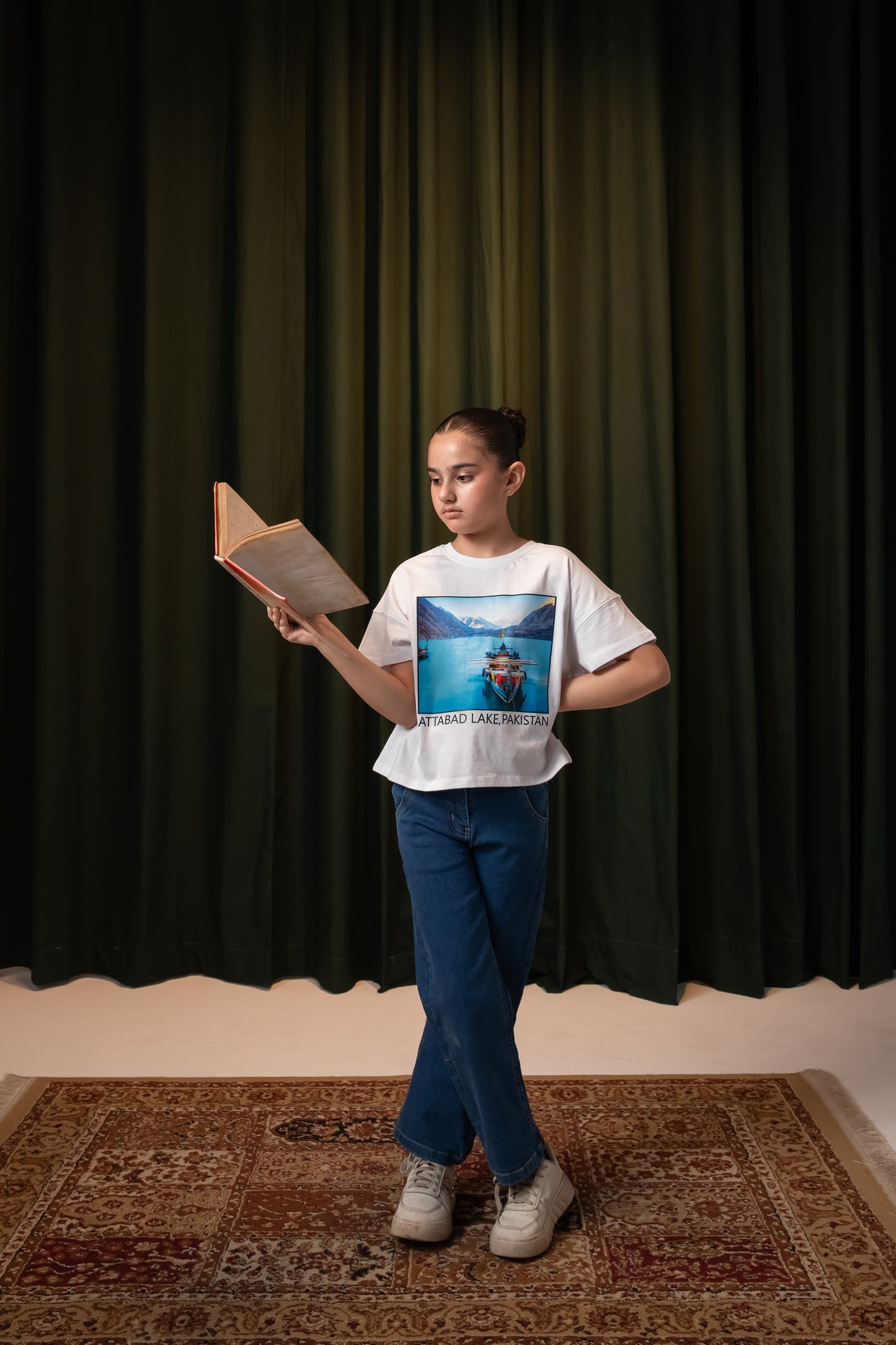 Lake Explorer tee