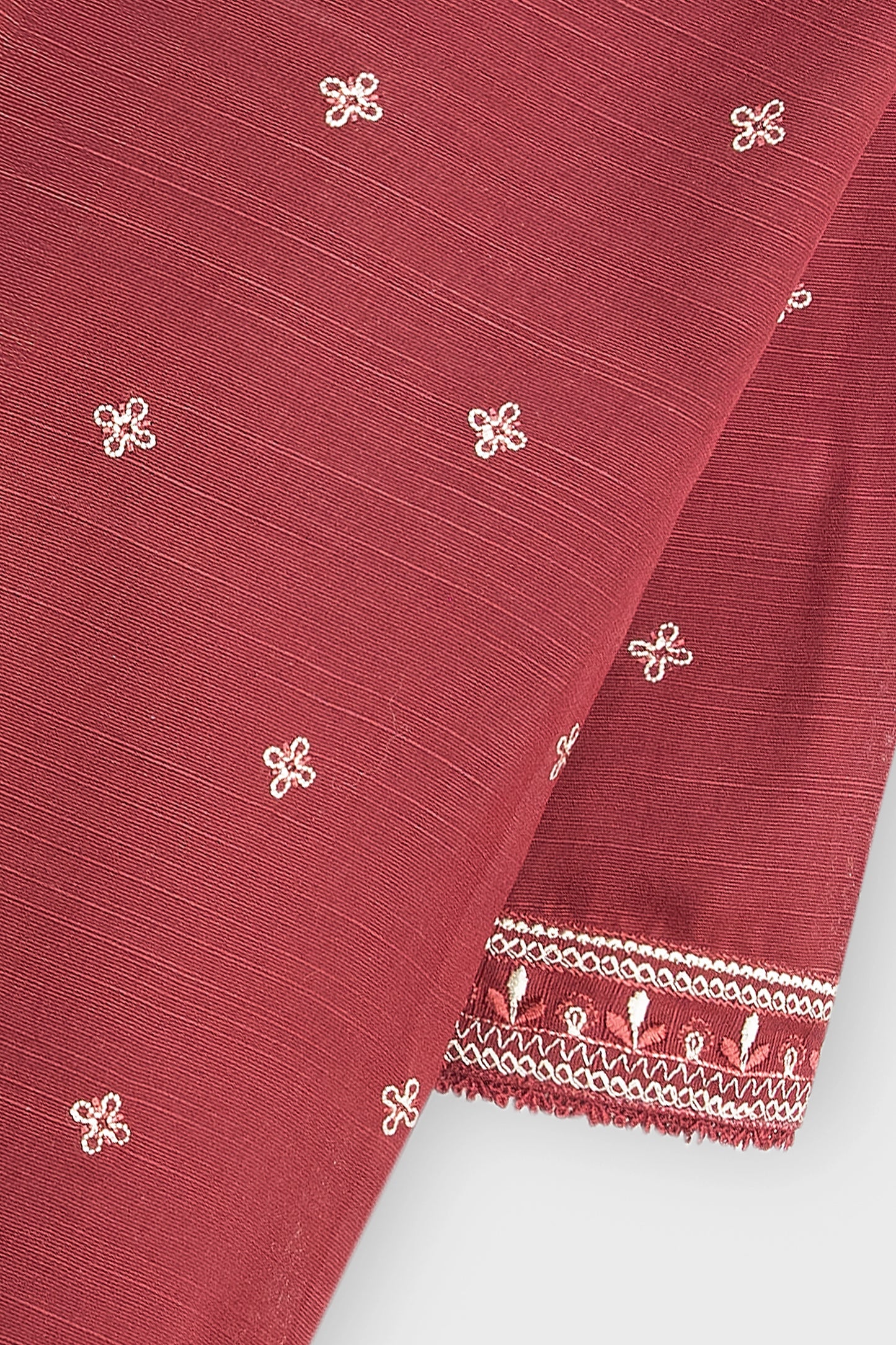 Maroon Heritage Embroidered Kurta Set - 2pc