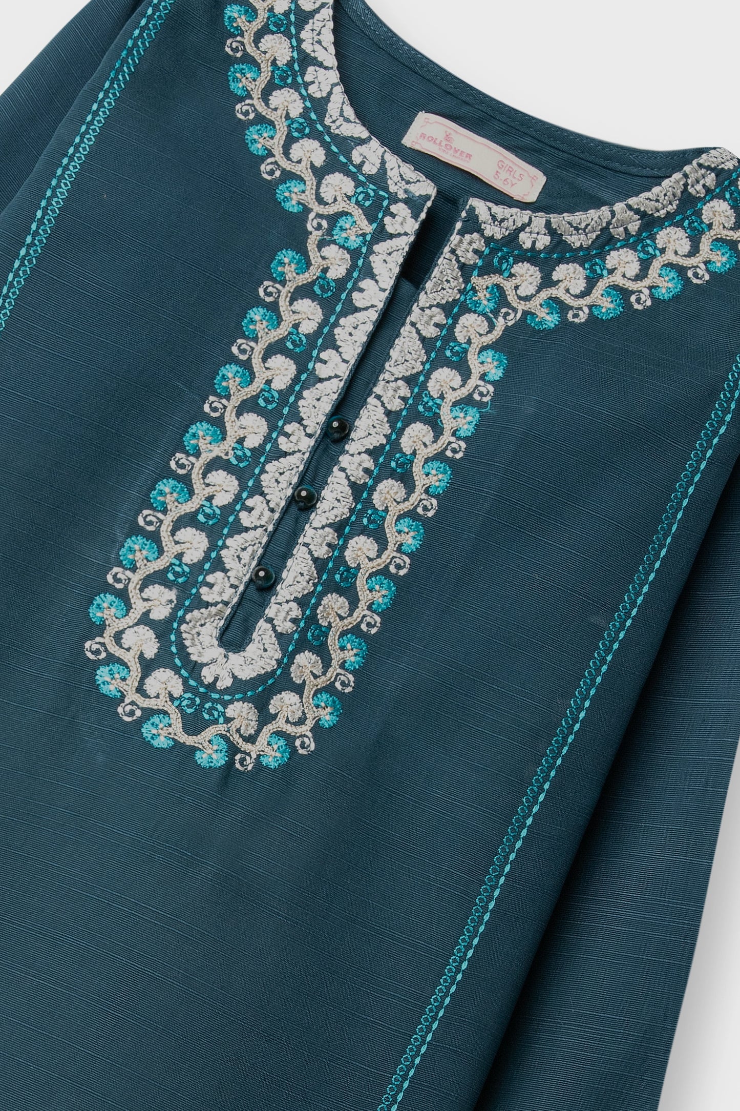 Zinc Grace Embroidered Khaddar Set - 2pc