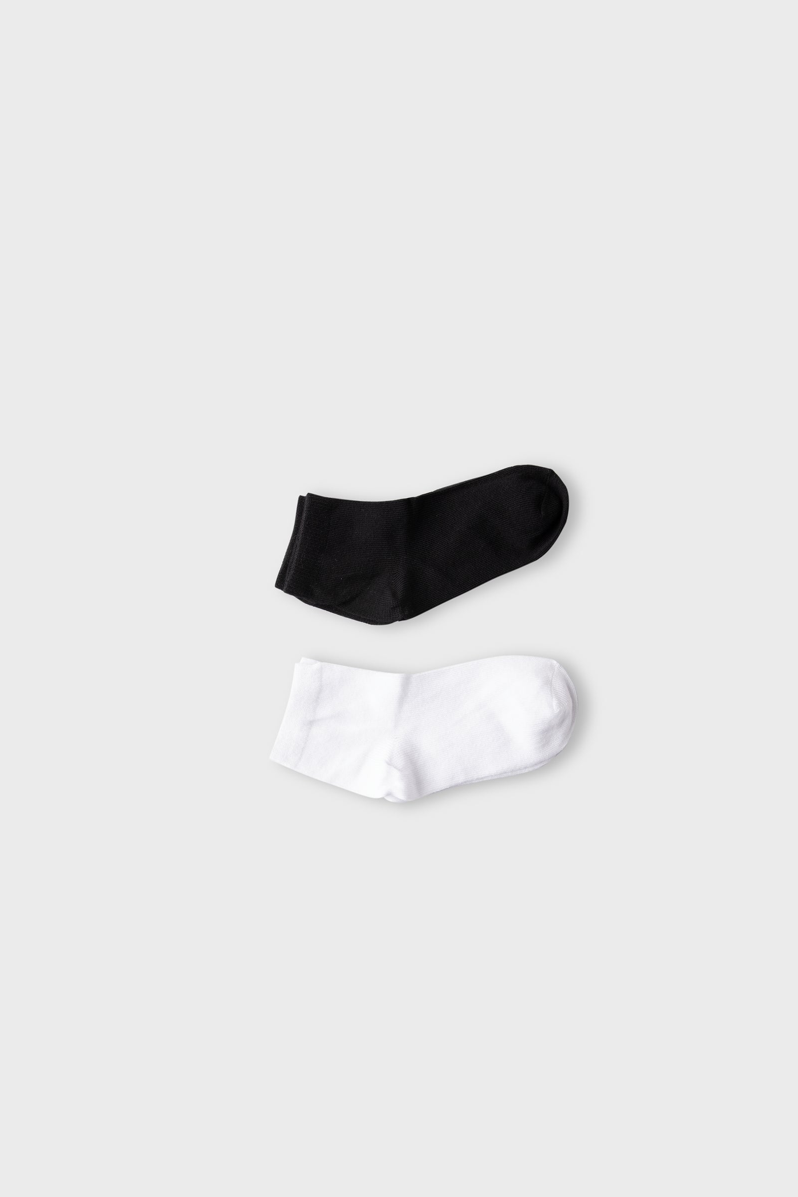 Girls Multicoloured Socks (2 Pairs)