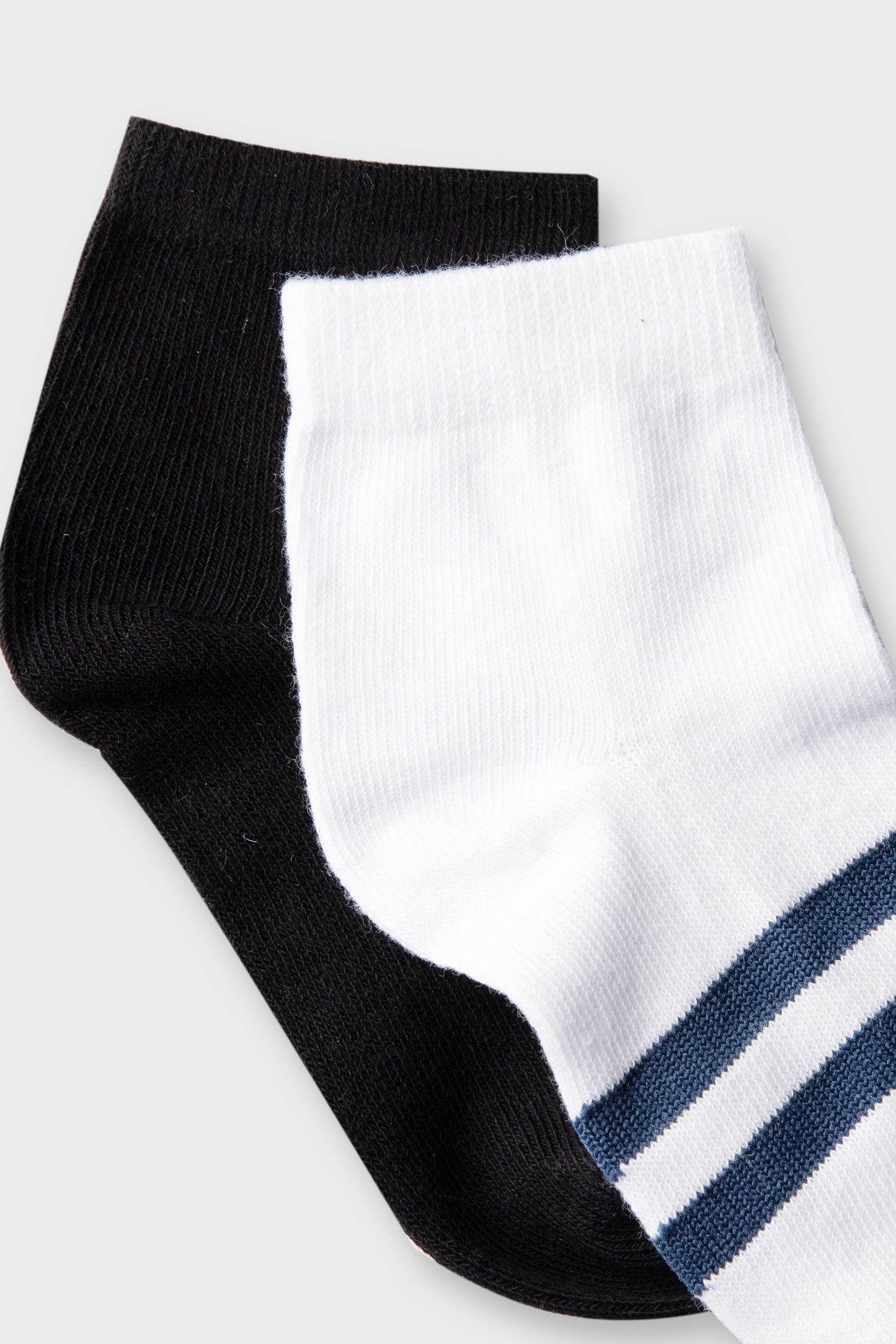 Boys Multicoloured Socks (2 Pairs)