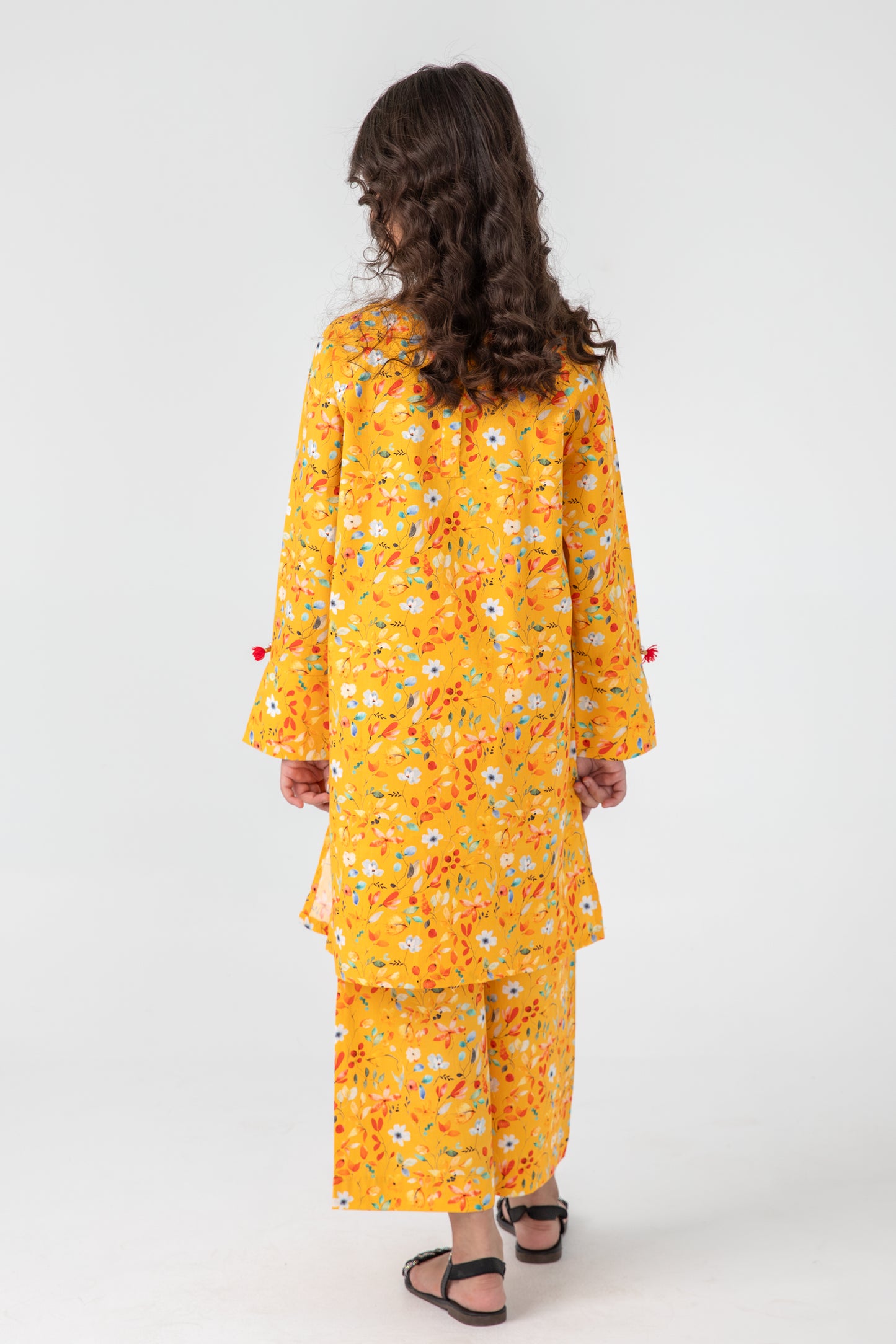 Yellow Floral Printed Kurta Set - 2pc