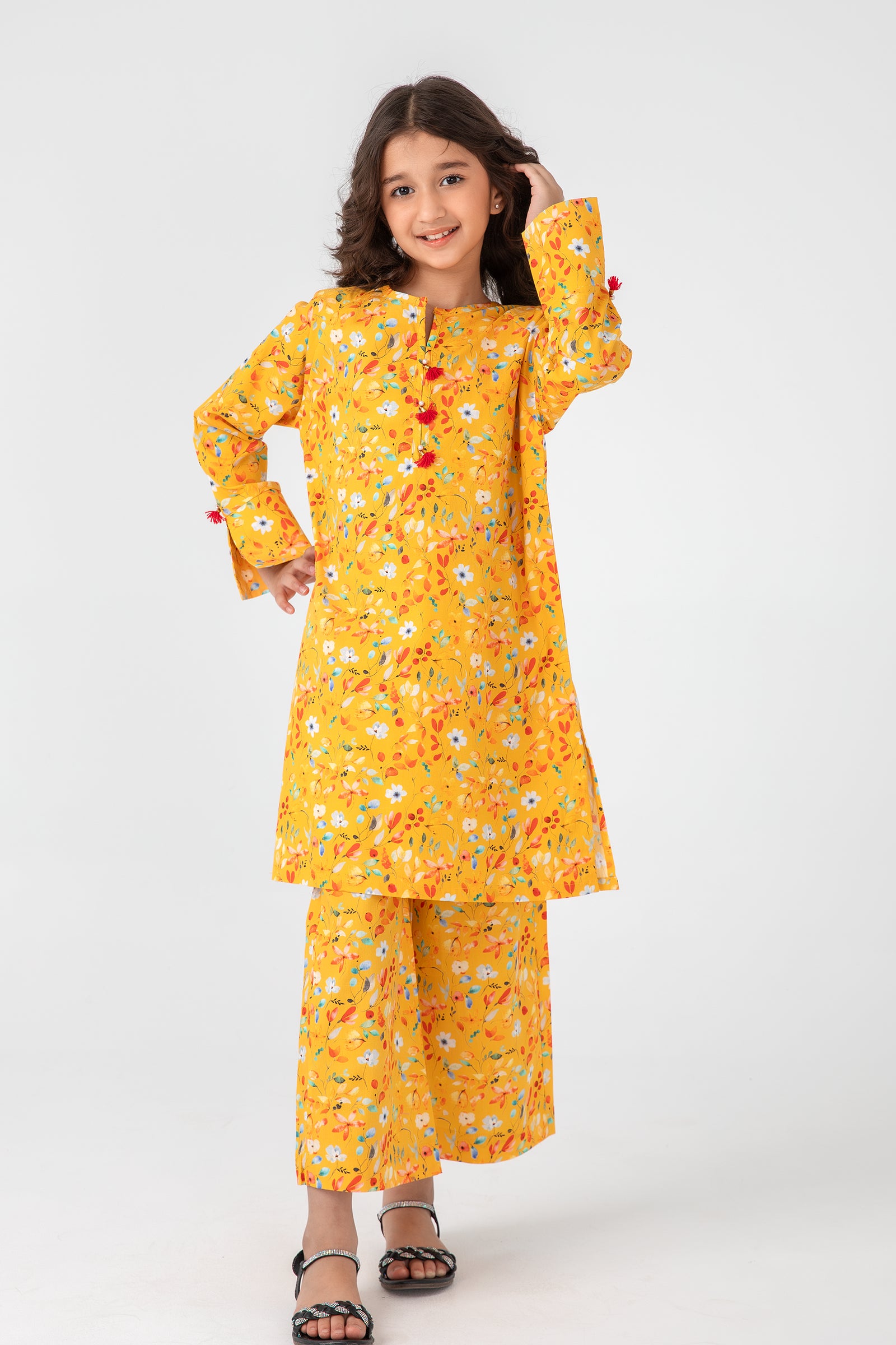 Yellow Floral Printed Kurta Set - 2pc