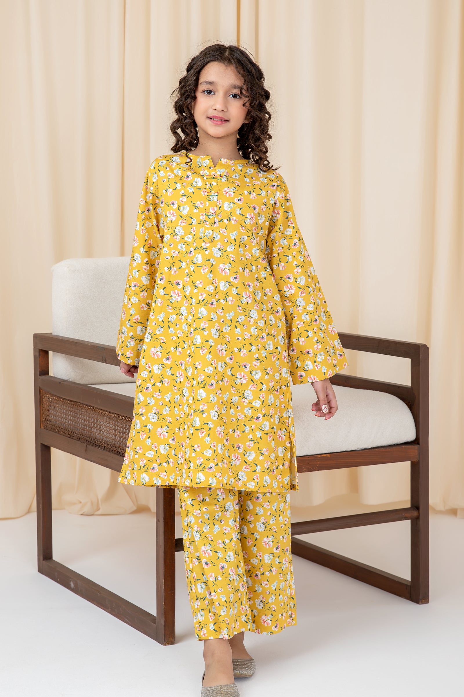 Mustard Floral Printed Kurta Set - 2pc