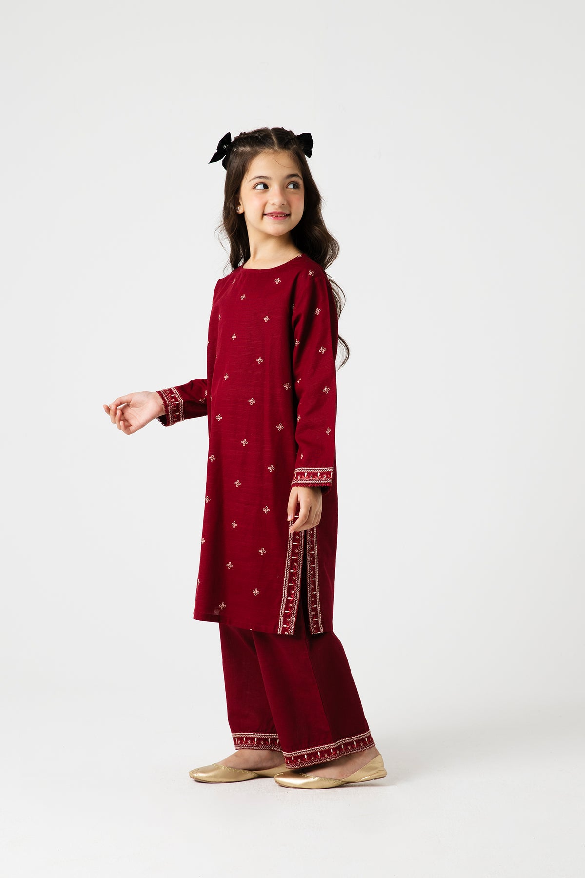 Maroon Delicate Embroidered Kurta Set - 2pc