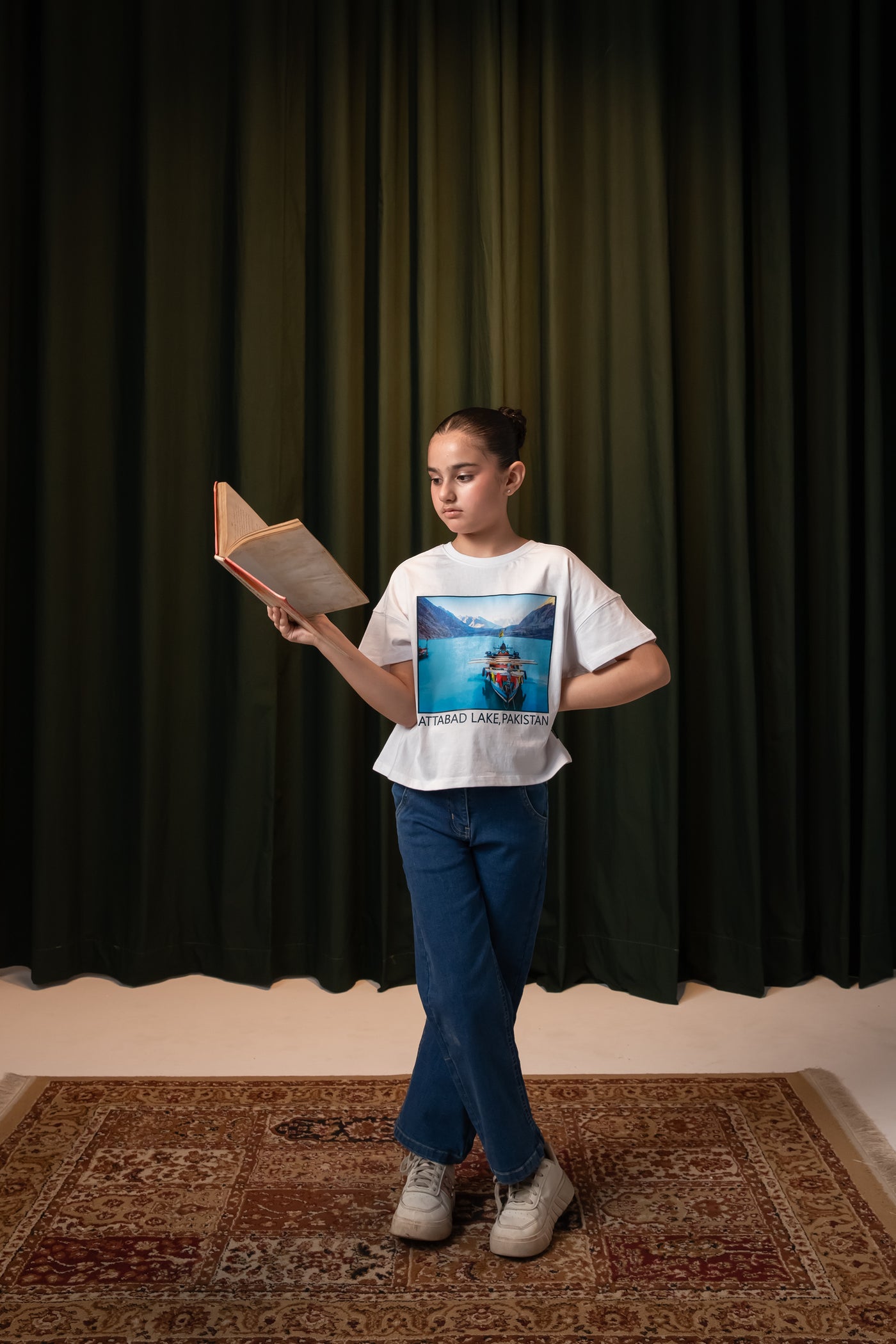 Lake Explorer tee