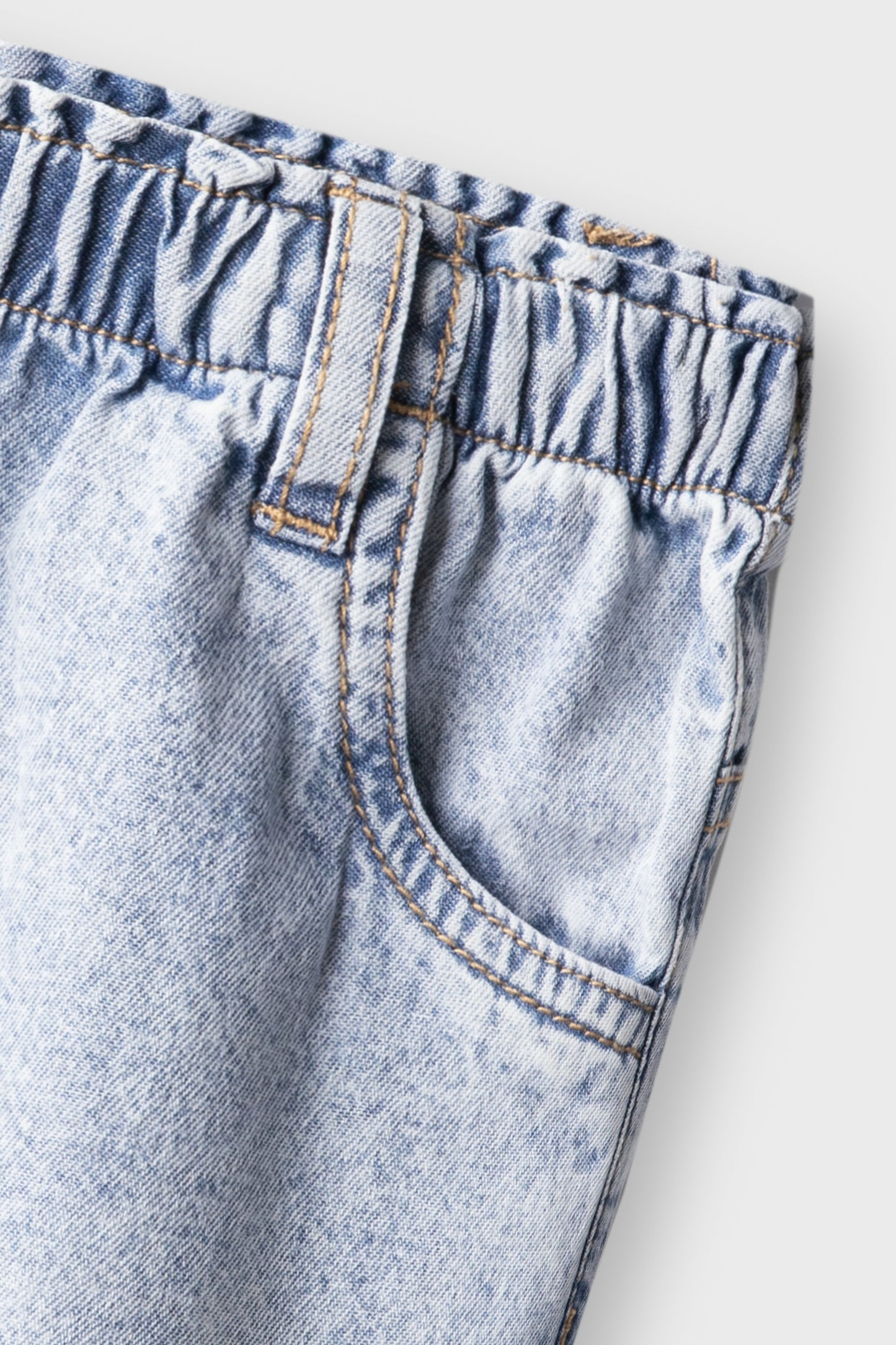 Girls Raw Hem Denim Embroidered Shorts